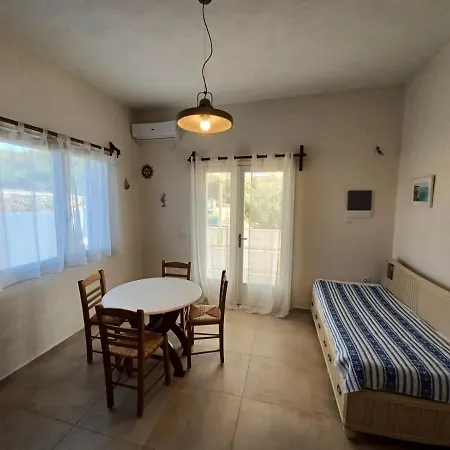 Rhykkes Farmhouse With View Apartment